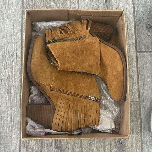 🫶🏽 Like new! Gorgeous Jessica Simpson Cirrena Suede Ankle Booties Size 10 😻 - Picture 2 of 8